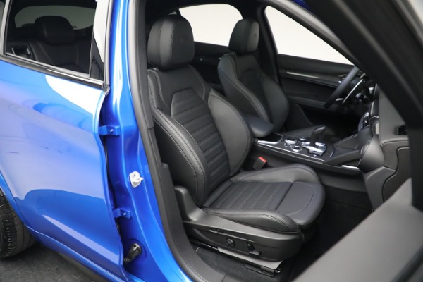 New 2023 Alfa Romeo Stelvio Quadrifoglio for sale $86,670 at Pagani of Greenwich in Greenwich CT 06830 15