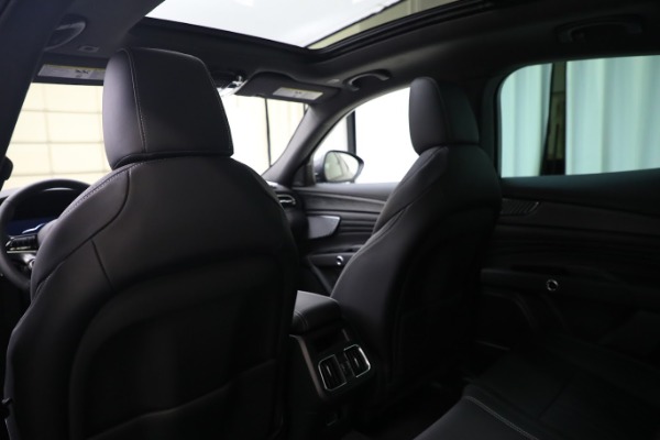 New 2023 Maserati Grecale Modena for sale $76,595 at Pagani of Greenwich in Greenwich CT 06830 17