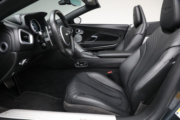 Used 2019 Aston Martin DB11 Volante for sale $141,900 at Pagani of Greenwich in Greenwich CT 06830 20