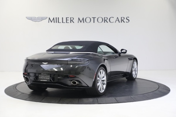 Used 2019 Aston Martin DB11 Volante for sale Sold at Pagani of Greenwich in Greenwich CT 06830 16