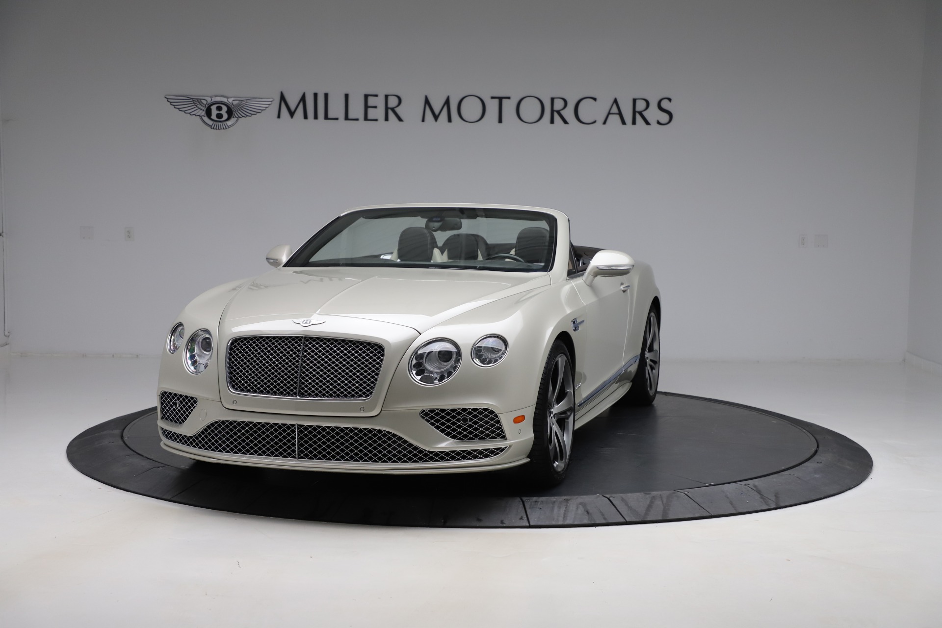 Used 2016 Bentley Continental GTC Speed for sale Sold at Pagani of Greenwich in Greenwich CT 06830 1