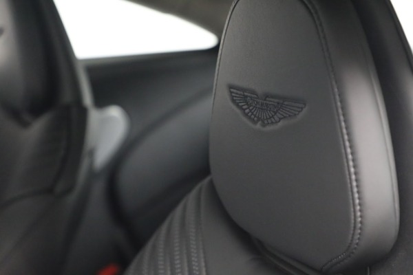 Used 2019 Aston Martin DB11 V8 for sale $124,900 at Pagani of Greenwich in Greenwich CT 06830 16