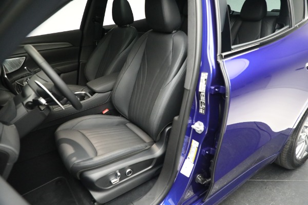 New 2023 Maserati Grecale GT for sale $72,095 at Pagani of Greenwich in Greenwich CT 06830 16
