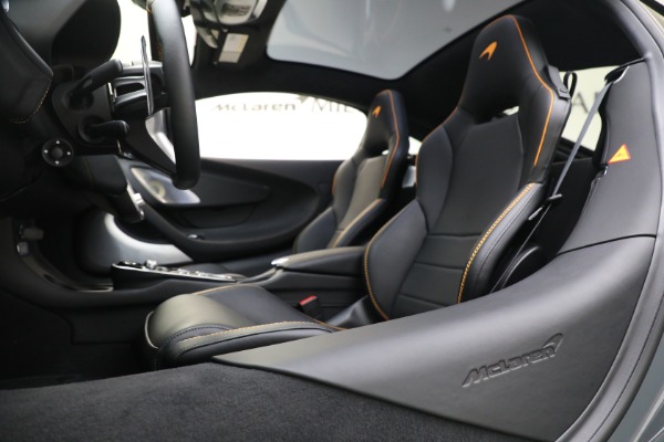 New 2023 McLaren GT Luxe for sale Sold at Pagani of Greenwich in Greenwich CT 06830 24