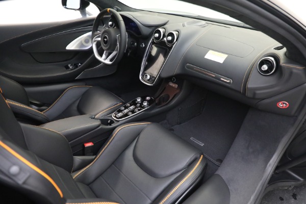New 2023 McLaren GT Luxe for sale $244,330 at Pagani of Greenwich in Greenwich CT 06830 26