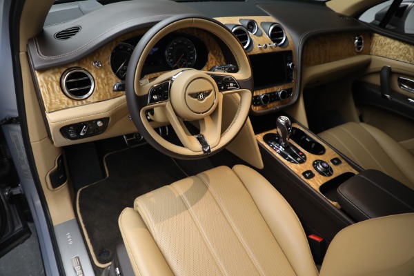 Used 2020 Bentley Bentayga V8 for sale Sold at Pagani of Greenwich in Greenwich CT 06830 15