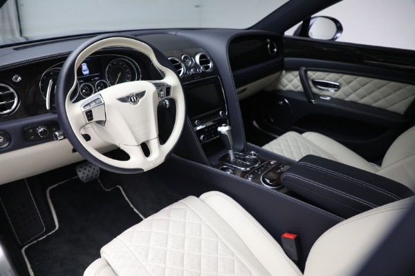 Used 2018 Bentley Flying Spur W12 for sale Sold at Pagani of Greenwich in Greenwich CT 06830 21