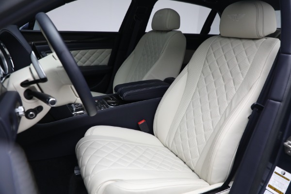 Used 2018 Bentley Flying Spur W12 for sale Sold at Pagani of Greenwich in Greenwich CT 06830 23