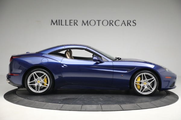 Used 2016 Ferrari California T for sale Sold at Pagani of Greenwich in Greenwich CT 06830 21