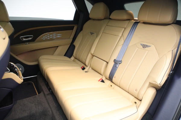 New 2023 Bentley Bentayga EWB V8 for sale $259,345 at Pagani of Greenwich in Greenwich CT 06830 26