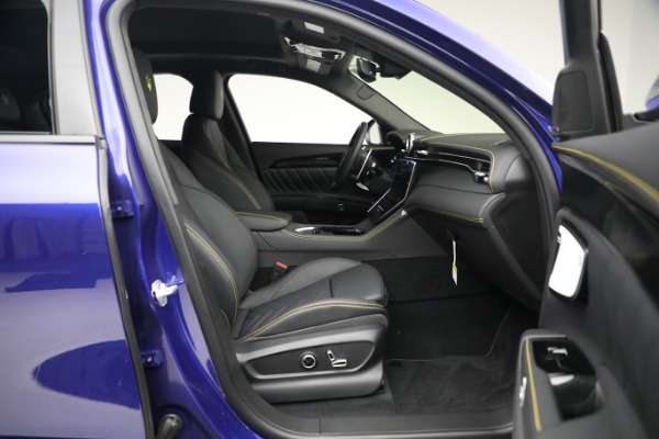 New 2023 Maserati Grecale Modena for sale $76,900 at Pagani of Greenwich in Greenwich CT 06830 14
