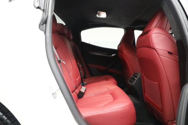 New 2023 Maserati Ghibli Modena Q4 for sale Call for price at Pagani of Greenwich in Greenwich CT 06830 19