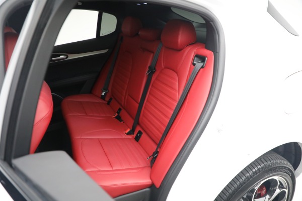 New 2023 Alfa Romeo Stelvio Veloce for sale $59,490 at Pagani of Greenwich in Greenwich CT 06830 18