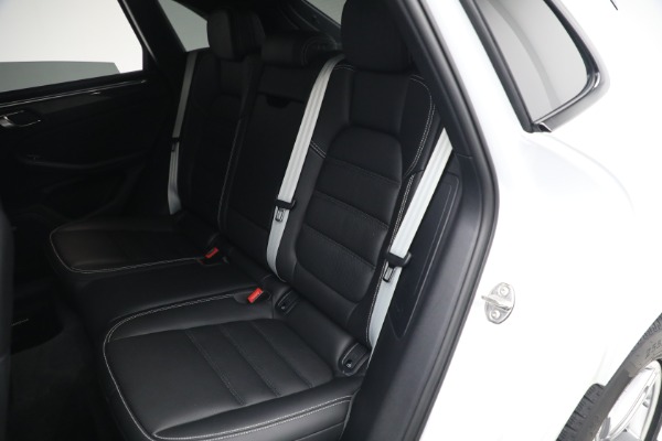 Used 2021 Porsche Macan Turbo for sale $84,900 at Pagani of Greenwich in Greenwich CT 06830 16