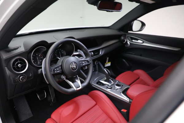 New 2023 Alfa Romeo Stelvio Veloce for sale Sold at Pagani of Greenwich in Greenwich CT 06830 13