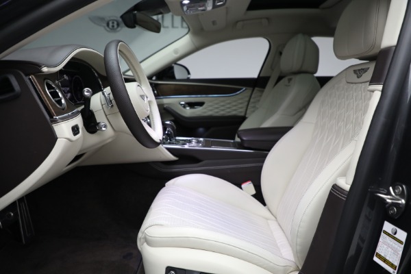 Used 2022 Bentley Flying Spur W12 for sale $249,900 at Pagani of Greenwich in Greenwich CT 06830 21