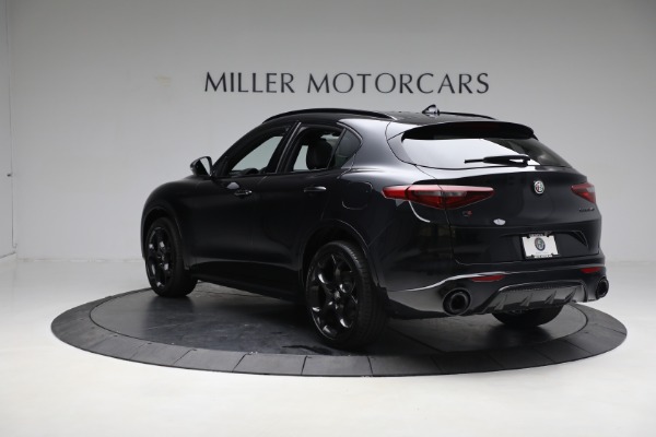 New 2023 Alfa Romeo Stelvio Estrema for sale $63,250 at Pagani of Greenwich in Greenwich CT 06830 5