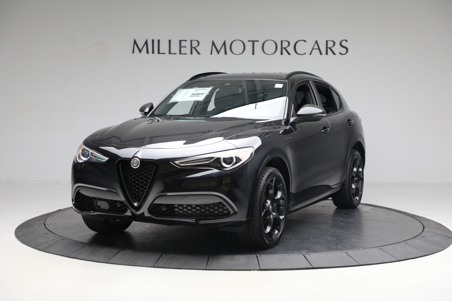 New 2023 Alfa Romeo Stelvio Estrema for sale $63,250 at Pagani of Greenwich in Greenwich CT 06830 1