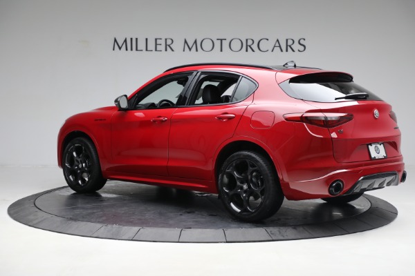 New 2023 Alfa Romeo Stelvio Estrema for sale $63,465 at Pagani of Greenwich in Greenwich CT 06830 4