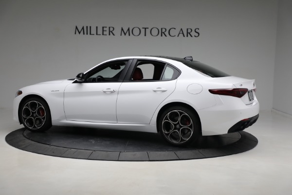 New 2023 Alfa Romeo Giulia Veloce for sale Sold at Pagani of Greenwich in Greenwich CT 06830 4