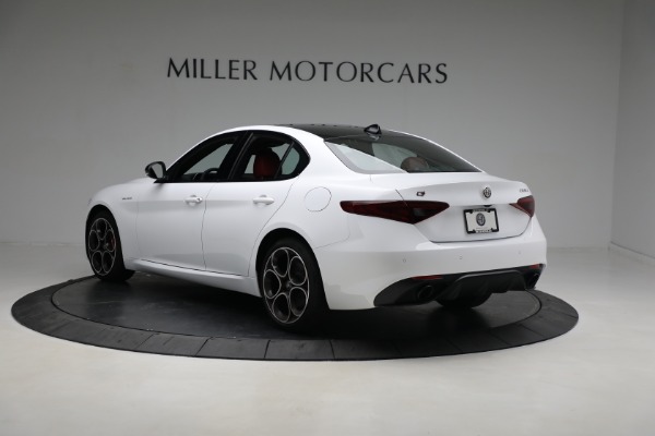 New 2023 Alfa Romeo Giulia Veloce for sale Sold at Pagani of Greenwich in Greenwich CT 06830 5