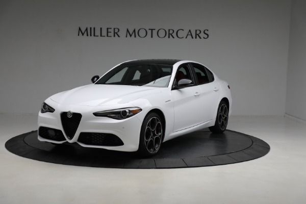 New 2023 Alfa Romeo Giulia Veloce for sale Sold at Pagani of Greenwich in Greenwich CT 06830 1