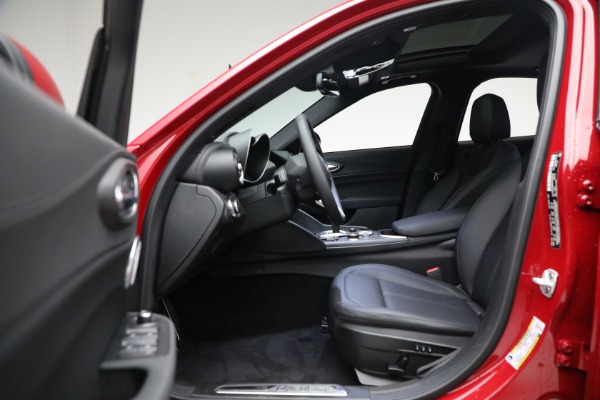 New 2023 Alfa Romeo Giulia Ti for sale $53,910 at Pagani of Greenwich in Greenwich CT 06830 14