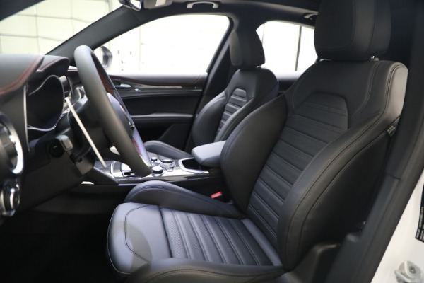 New 2023 Alfa Romeo Stelvio Estrema for sale Call for price at Pagani of Greenwich in Greenwich CT 06830 15