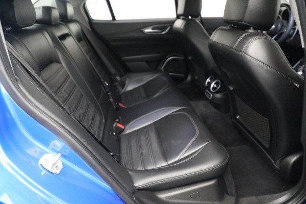 Used 2019 Alfa Romeo Giulia Ti Sport Carbon for sale $34,900 at Pagani of Greenwich in Greenwich CT 06830 21