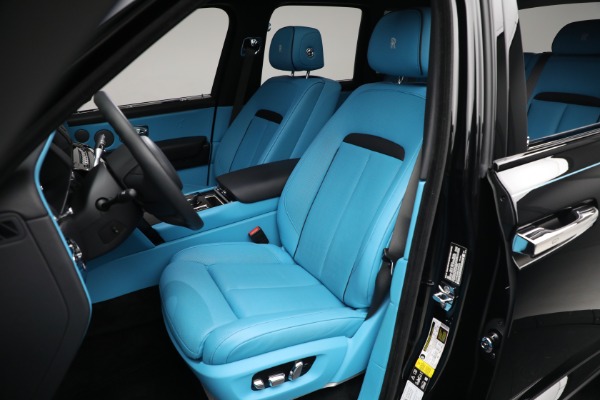 Used 2022 Rolls-Royce Black Badge Cullinan for sale $395,900 at Pagani of Greenwich in Greenwich CT 06830 15