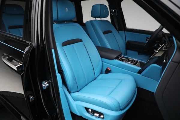 Used 2022 Rolls-Royce Black Badge Cullinan for sale $395,900 at Pagani of Greenwich in Greenwich CT 06830 21