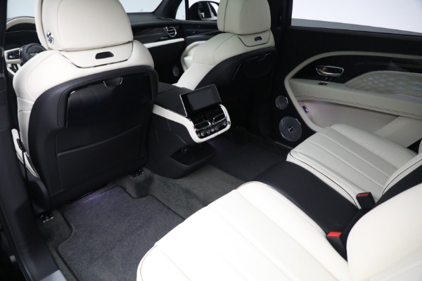 New 2023 Bentley Bentayga EWB Azure V8 for sale $297,600 at Pagani of Greenwich in Greenwich CT 06830 21