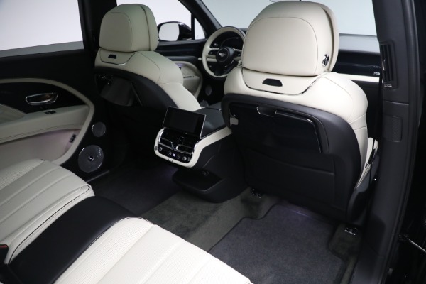 New 2023 Bentley Bentayga EWB Azure V8 for sale $297,600 at Pagani of Greenwich in Greenwich CT 06830 28