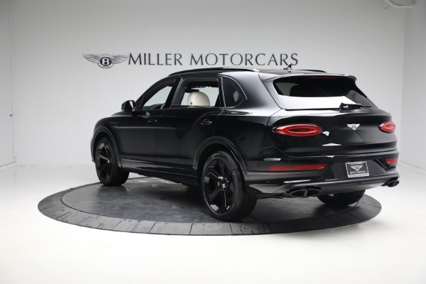 New 2023 Bentley Bentayga EWB Azure V8 for sale $297,600 at Pagani of Greenwich in Greenwich CT 06830 5