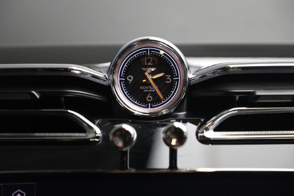 New 2023 Bentley Bentayga Speed for sale $319,875 at Pagani of Greenwich in Greenwich CT 06830 24