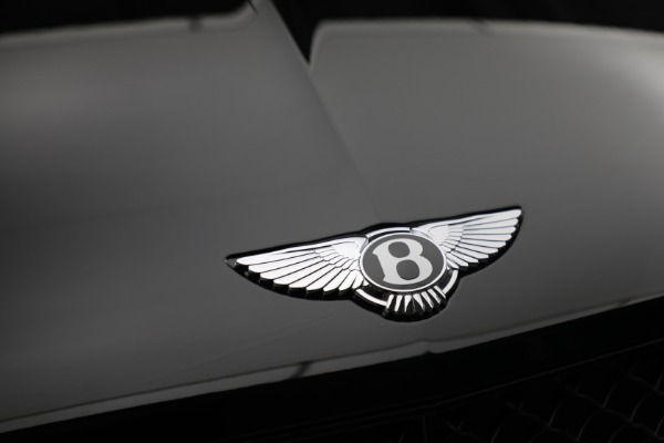 New 2023 Bentley Bentayga V8 for sale $238,470 at Pagani of Greenwich in Greenwich CT 06830 15