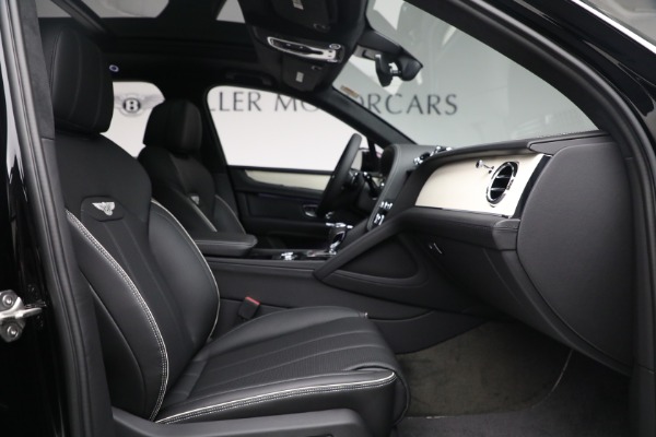 New 2023 Bentley Bentayga V8 for sale $238,470 at Pagani of Greenwich in Greenwich CT 06830 27