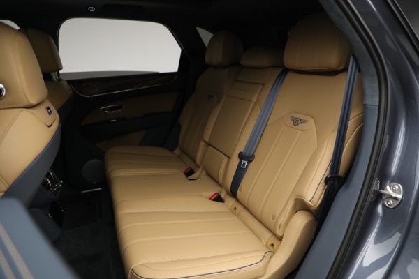 New 2023 Bentley Bentayga V8 for sale $230,170 at Pagani of Greenwich in Greenwich CT 06830 23