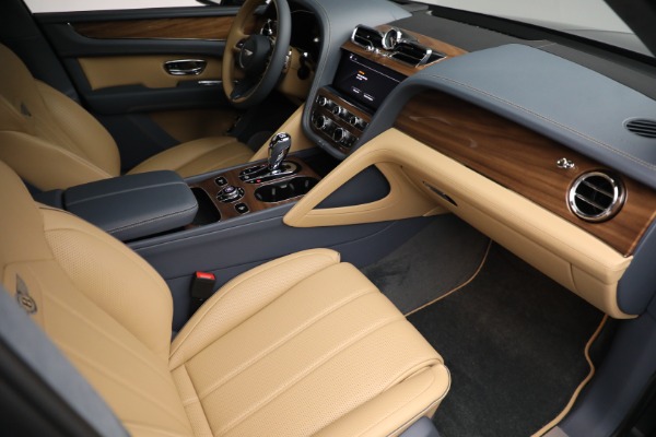 New 2023 Bentley Bentayga V8 for sale $230,170 at Pagani of Greenwich in Greenwich CT 06830 25