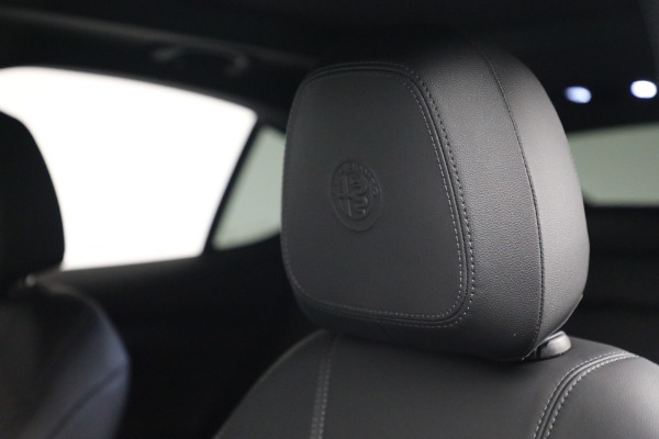New 2023 Alfa Romeo Stelvio Sprint for sale $51,665 at Pagani of Greenwich in Greenwich CT 06830 27