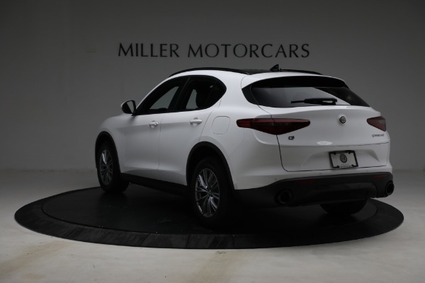 New 2023 Alfa Romeo Stelvio Sprint for sale $51,665 at Pagani of Greenwich in Greenwich CT 06830 5