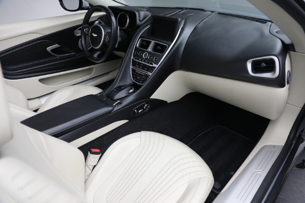 Used 2019 Aston Martin DB11 Volante for sale $145,900 at Pagani of Greenwich in Greenwich CT 06830 24