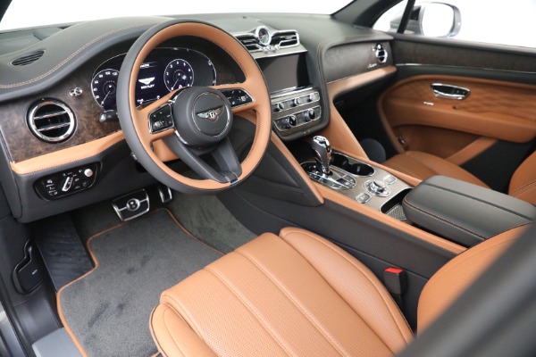 New 2023 Bentley Bentayga EWB Azure V8 for sale $274,655 at Pagani of Greenwich in Greenwich CT 06830 20
