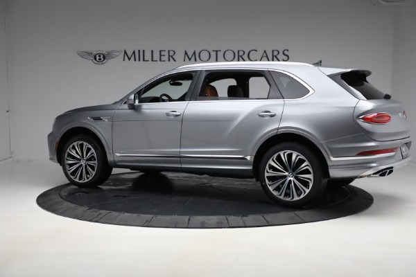 Used 2023 Bentley Bentayga EWB Azure V8 for sale $196,900 at Pagani of Greenwich in Greenwich CT 06830 4