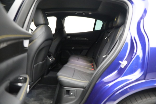 New 2023 Maserati Grecale Modena for sale $79,995 at Pagani of Greenwich in Greenwich CT 06830 18