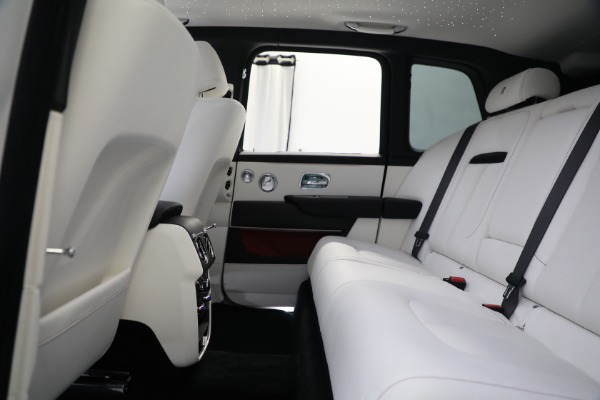 New 2023 Rolls-Royce Cullinan for sale $418,575 at Pagani of Greenwich in Greenwich CT 06830 17