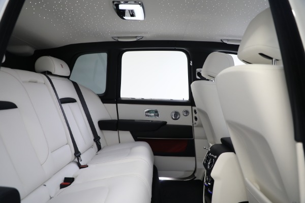 New 2023 Rolls-Royce Cullinan for sale $418,575 at Pagani of Greenwich in Greenwich CT 06830 24
