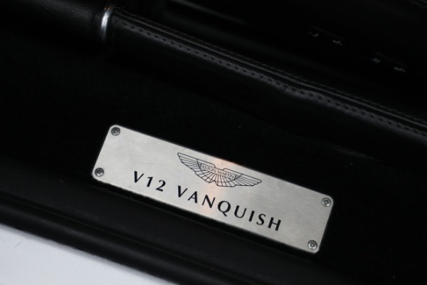 Used 2005 Aston Martin V12 Vanquish S for sale $219,900 at Pagani of Greenwich in Greenwich CT 06830 14