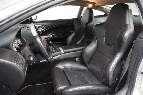 Used 2005 Aston Martin V12 Vanquish S for sale $199,900 at Pagani of Greenwich in Greenwich CT 06830 17