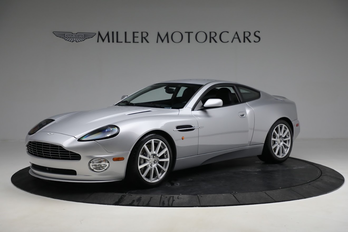 Used 2005 Aston Martin V12 Vanquish S for sale $199,900 at Pagani of Greenwich in Greenwich CT 06830 1